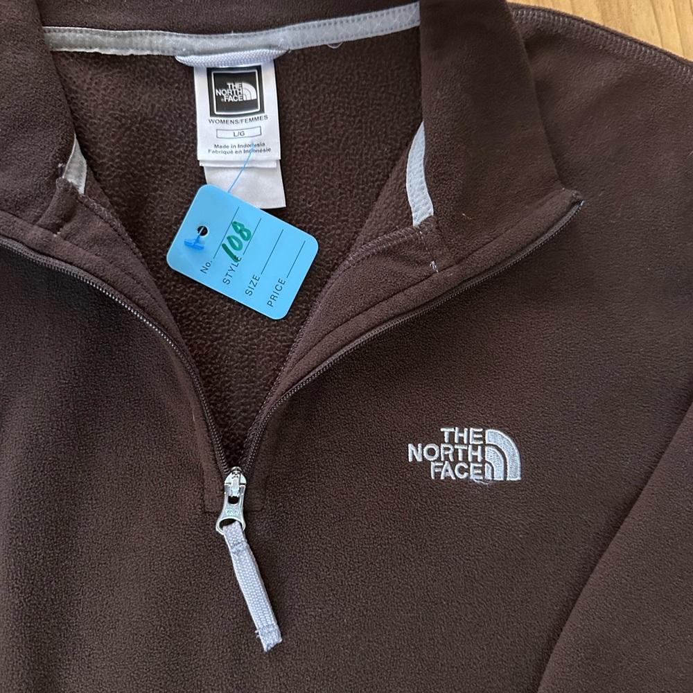 North Face fleece jacket Brown w/ white 3/4 zipper ACT FAST